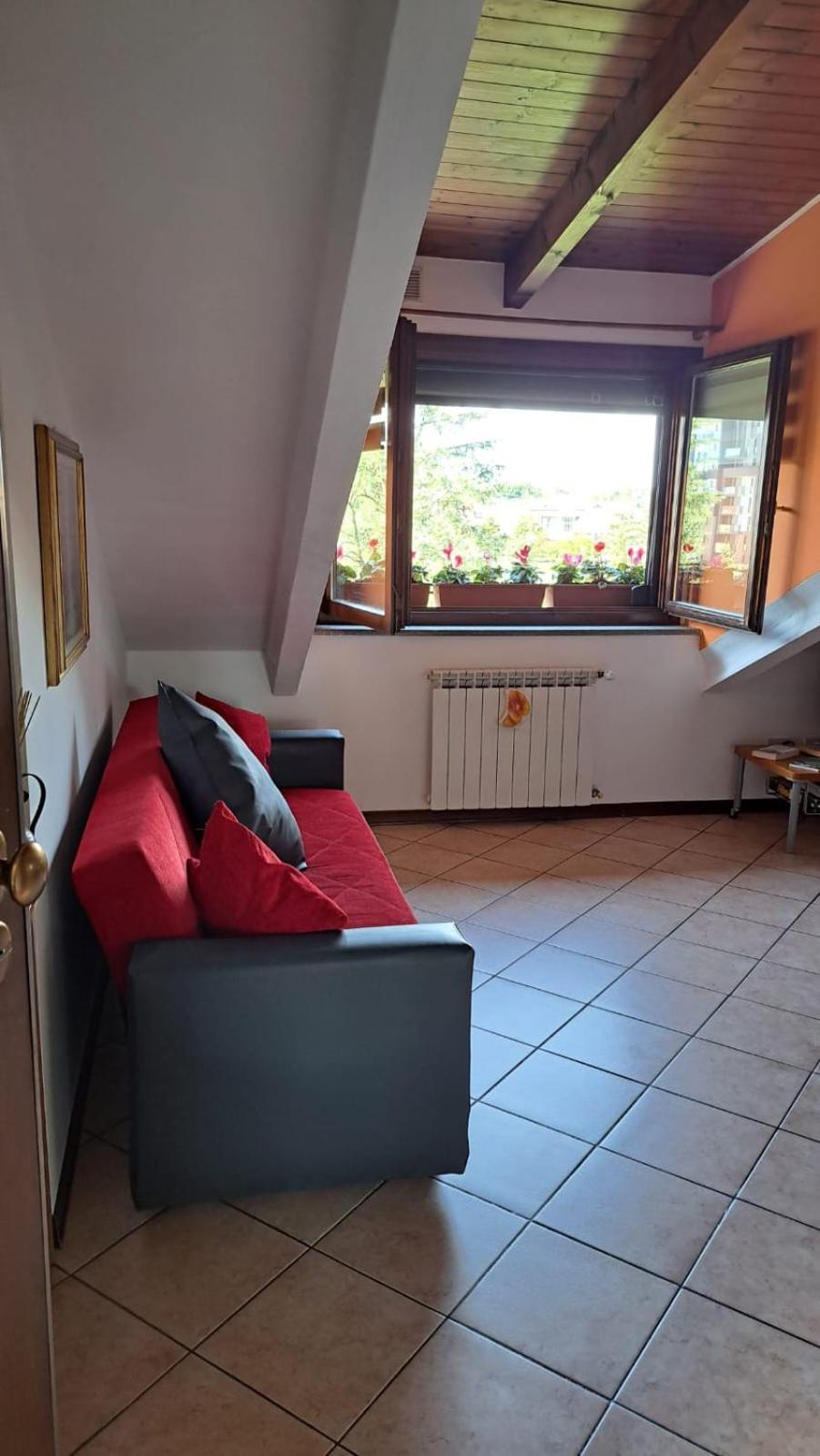 Casa Paola - Stazione 400 Mt - Free Wifi Daire Arcore Dış mekan fotoğraf