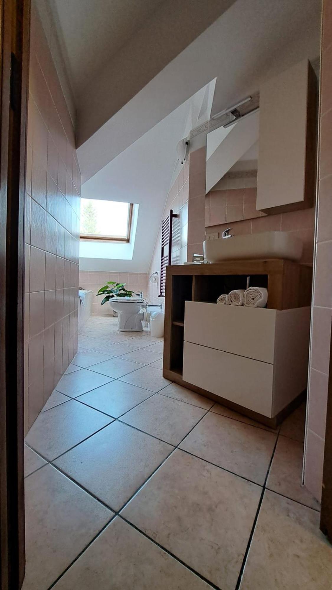Casa Paola - Stazione 400 Mt - Free Wifi Daire Arcore Dış mekan fotoğraf