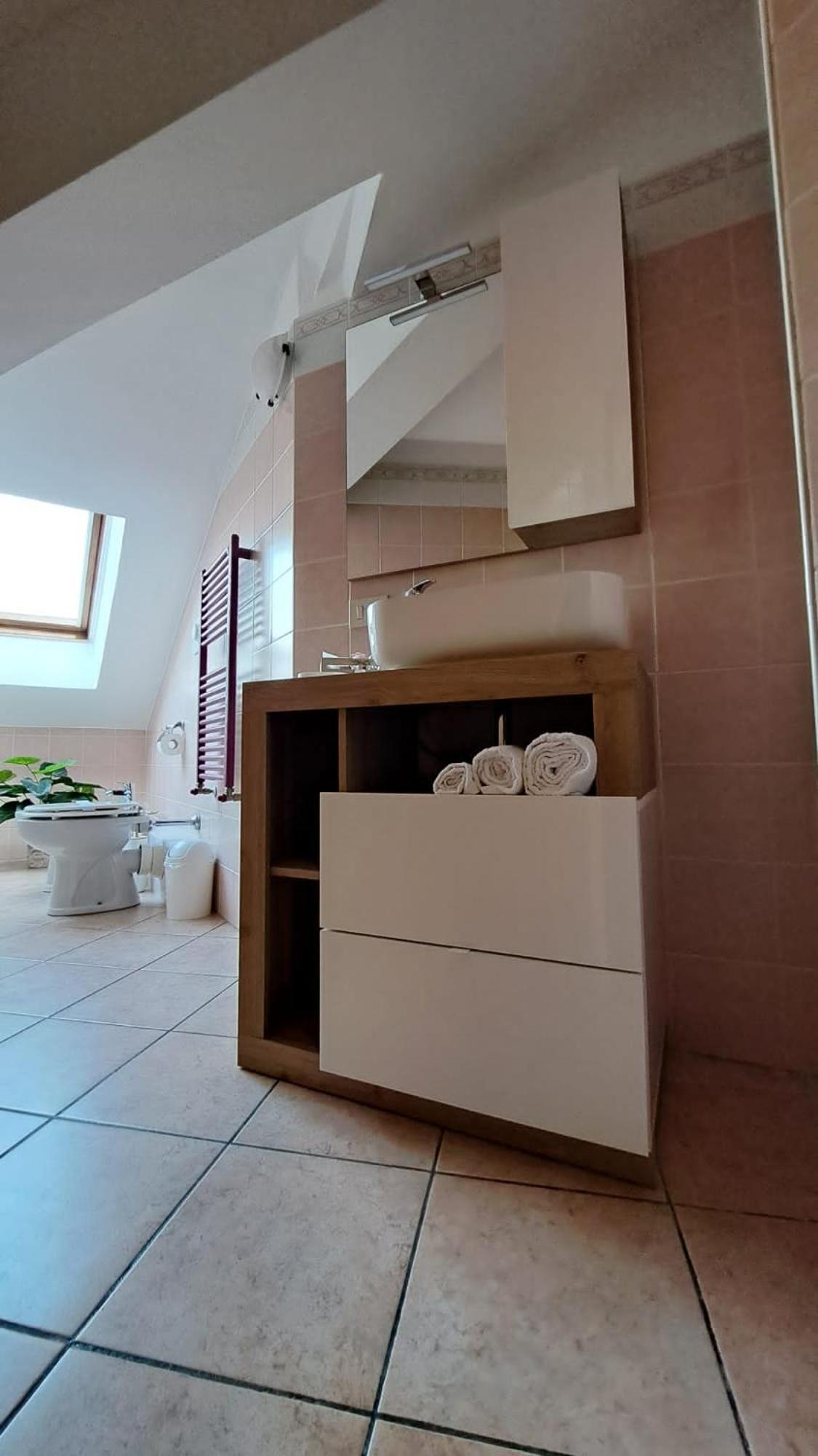Casa Paola - Stazione 400 Mt - Free Wifi Daire Arcore Dış mekan fotoğraf